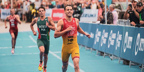 David Cantero firma un octavo puesto en WTCS Hamburgo